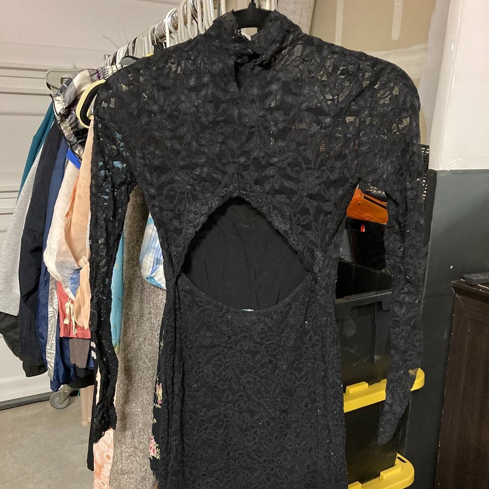 MODA International Black Lace Long-Sleeve Top - Size S